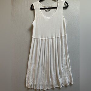 Dressing Clio Sleeveless White Knit-Bodice Midi Dress Sz M